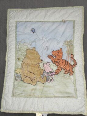 Vintage Cute Disney Classic Pooh Baby Crib Quilt Winnie the Pooh